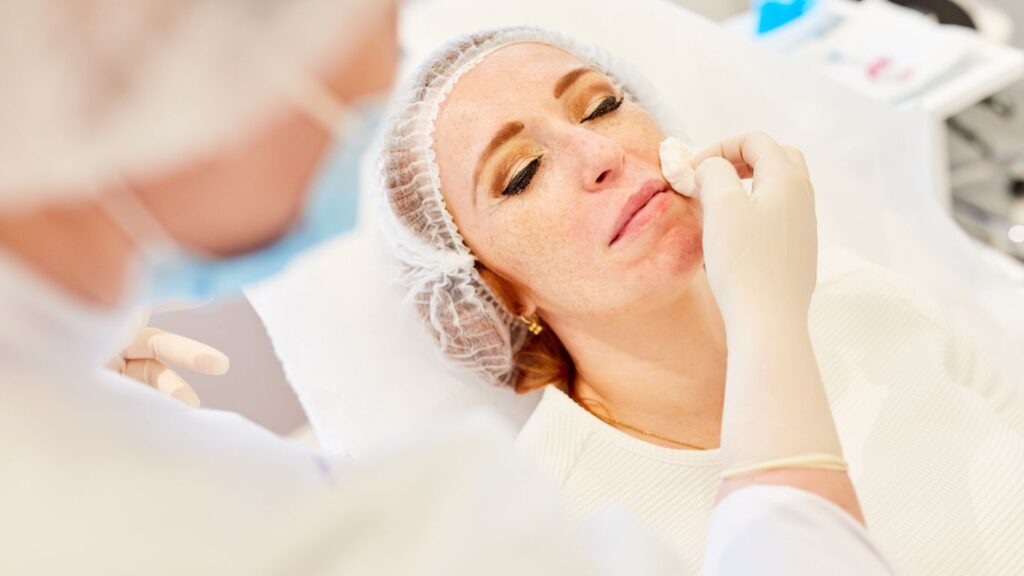 6 Benefits of a Dermal Filler for Lips